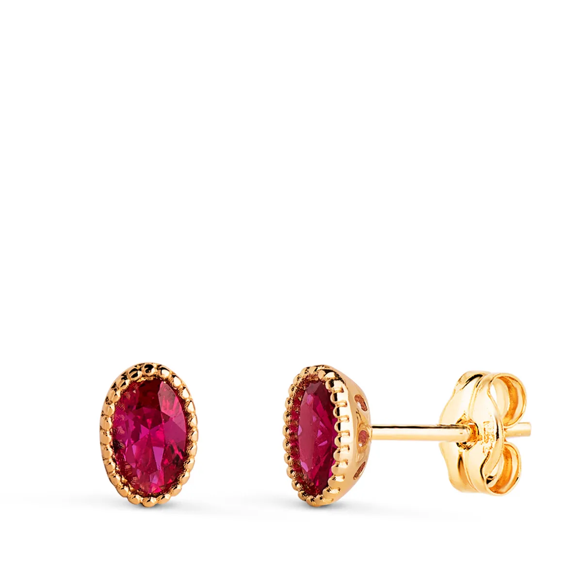 18K PENDIENTES ORO AMARILLO OVAL PIEDRA ROJA BORDES BOLITAS. MEDIDA: 6 X 4MM. CIERRE PRESION
