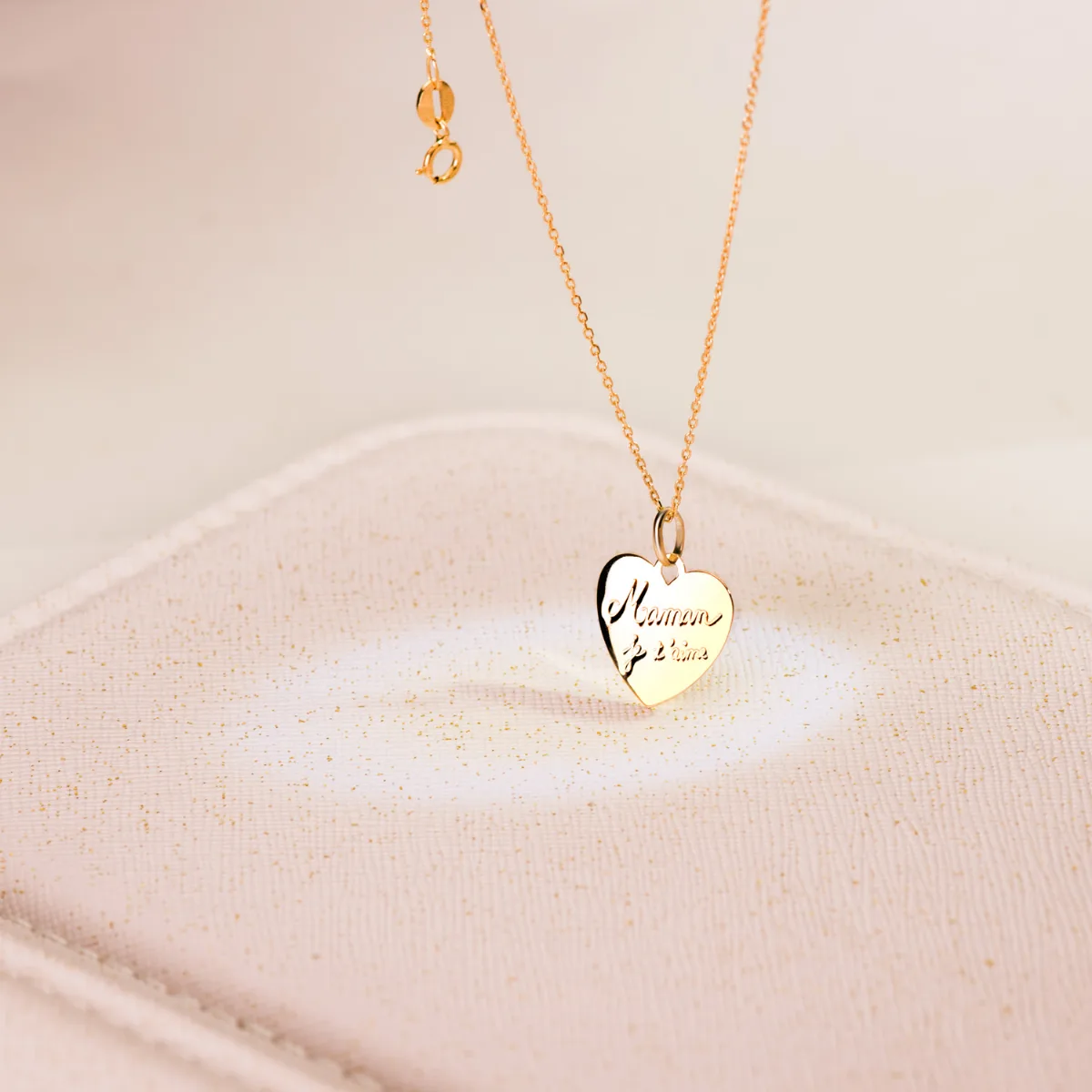 9K COLGANTE ORO AMARILLO CORAZON EN BRILLO MAMAN JE T AIME. 14X14MM — vista 2