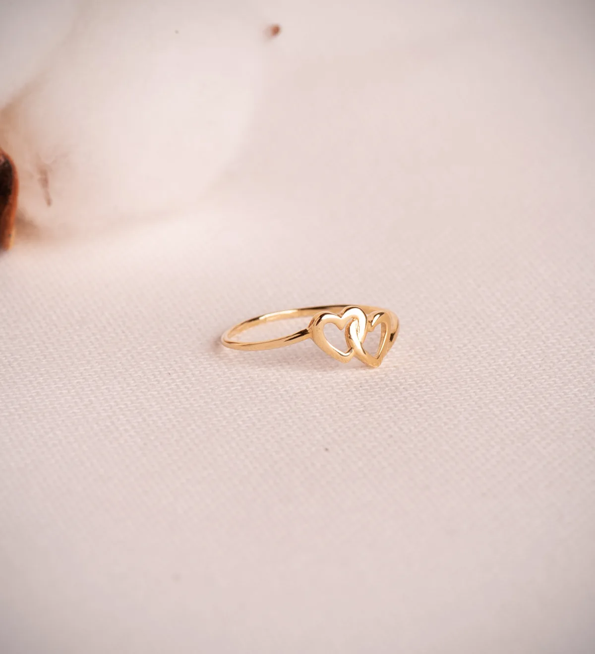 18K SORTIJA ORO AMARILLO CORAZONES ENTRELAZADOS. ANCHO: 7 MM — vista 2