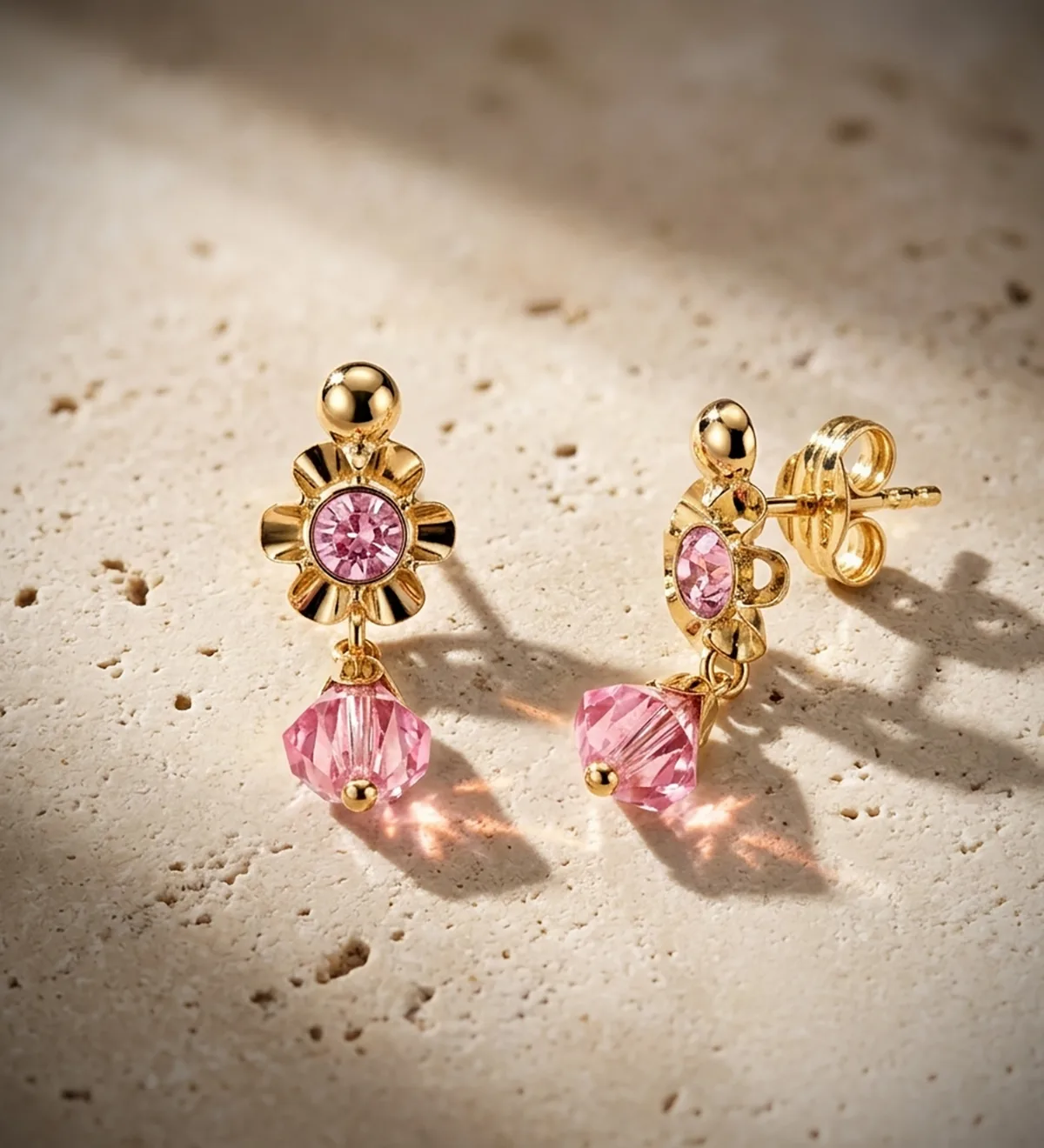 18K PENDIENTES ORO AMARILLO CUBANAS CON CIRCONITAS ROSAS. MEDIDA: 18 X 6,5 MM. CIERRE PRESION — vista 2