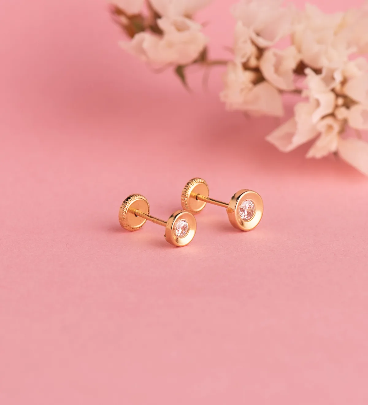 18K PENDIENTES ORO AMARILLO CHATON REDONDO CONCAVO CON CIRCONITA. ANCHO: 5,5 MM. CIERRE TUERCA — vista 2