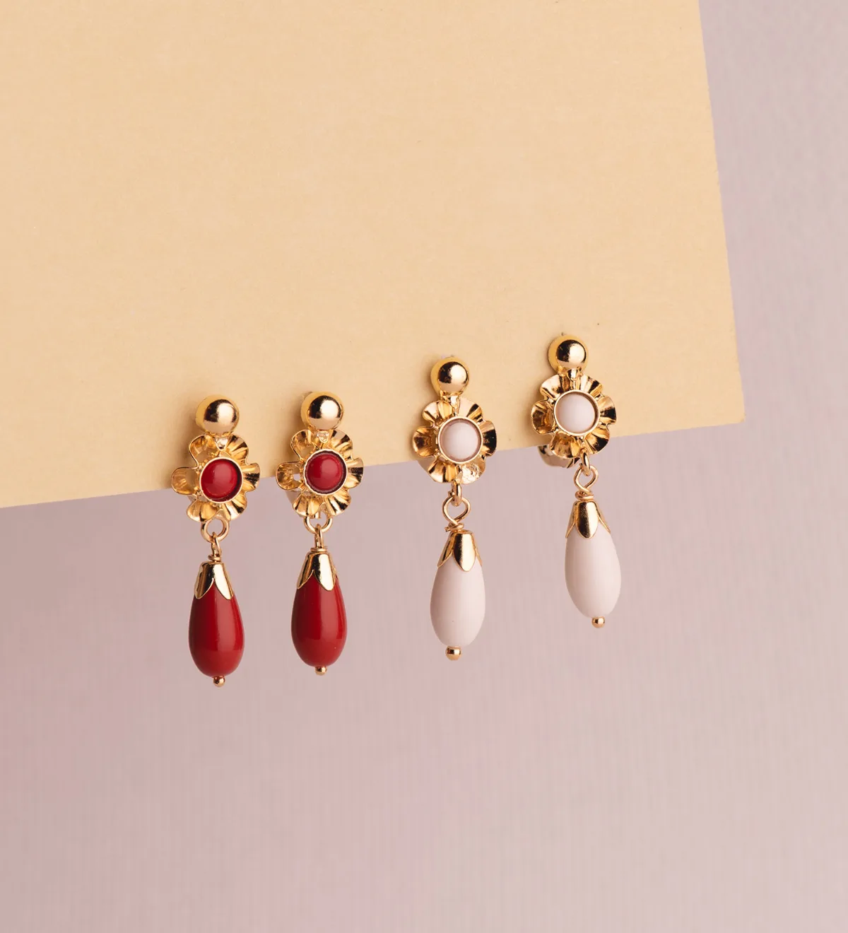18K PENDIENTES ORO AMARILLO CUBANAS  LAGRIMA CORALINA. MEDIDA: 22X7 MM. CIERRE CATALAN — vista 3