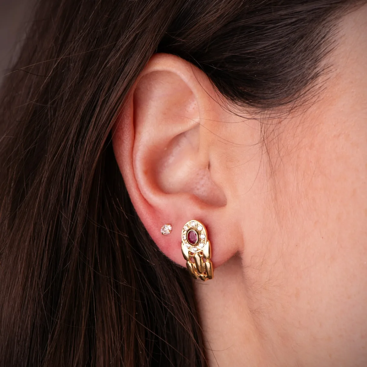 18K PENDIENTES ORO AMARILLO PANTER CON RUBÍ Y CIRCONITAS. 16 X 8 MM. CIERRE CATALAN — vista 3