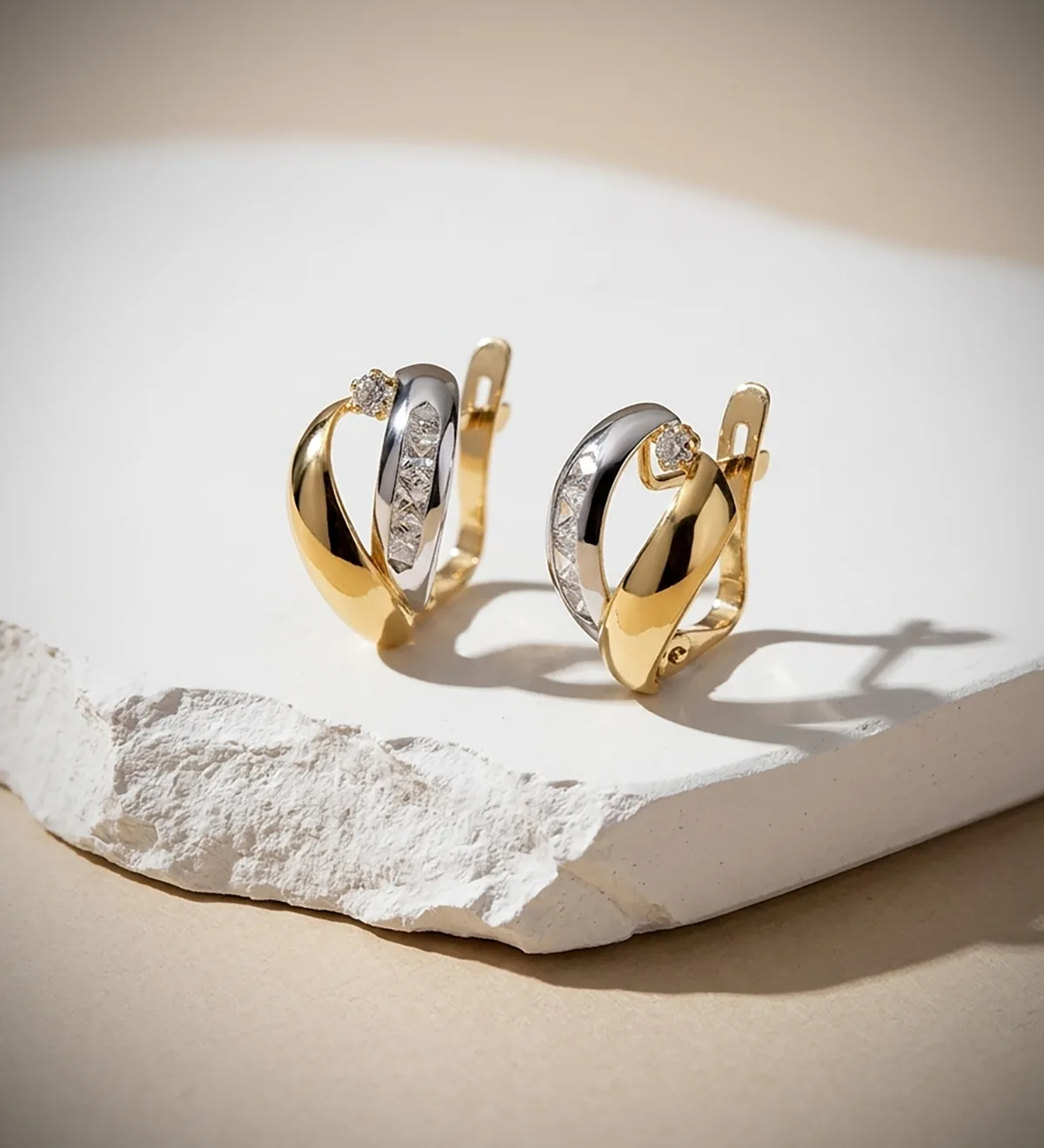 18K PENDIENTES ORO BICOLOR BANDAS Y CIRCONITA 16X9 MM CIERRE CATALAN — vista 2
