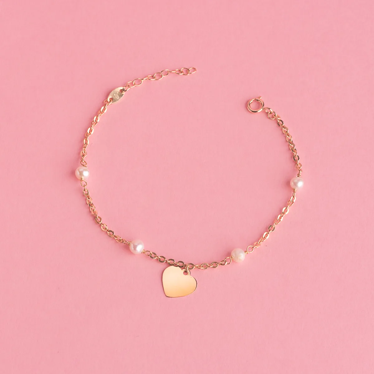 18K PULSERA ORO AMARILLO CON PERLAS 3.5MM Y PLACA CHAPA CORAZON 10MM. LARGO: 15 2CM C. AMOR — vista 2