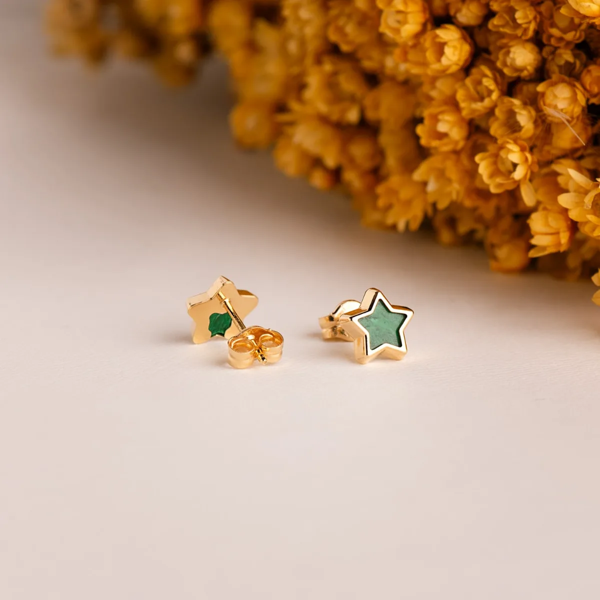 18K PENDIENTES ORO AMARILLO ESTRELLA CON MALAQUITA 7X7 MM. CIERRE PRESION — vista 2