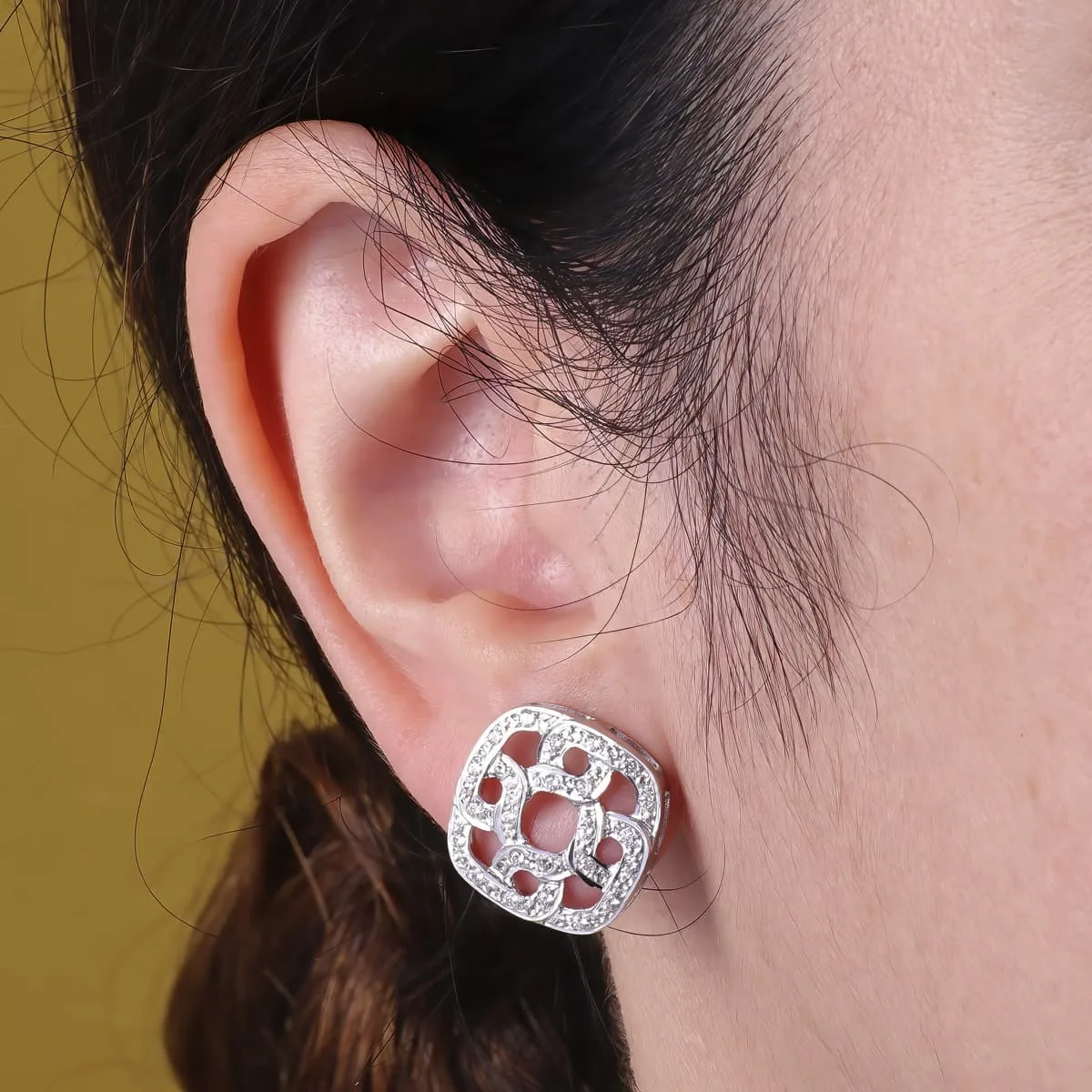 18K PENDIENTES ORO BLANCO JUEGO NOVIA 16X16 MM CIERRE OMEGA — vista 2