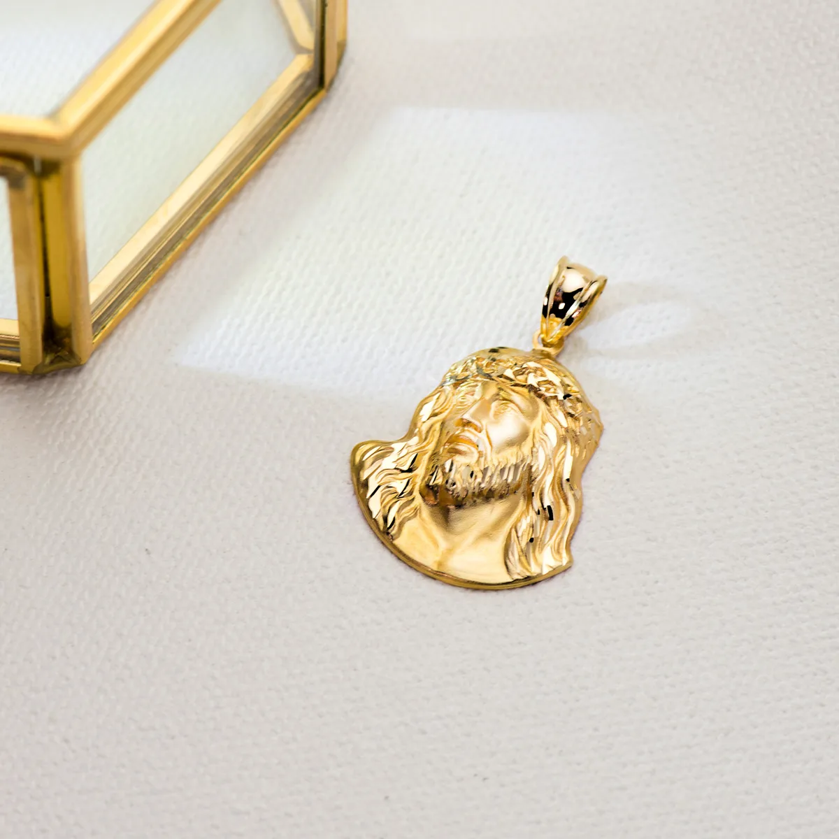 18K CRISTO SANTO ROSTRO ORO AMARILLO 27X22 MM — vista 3