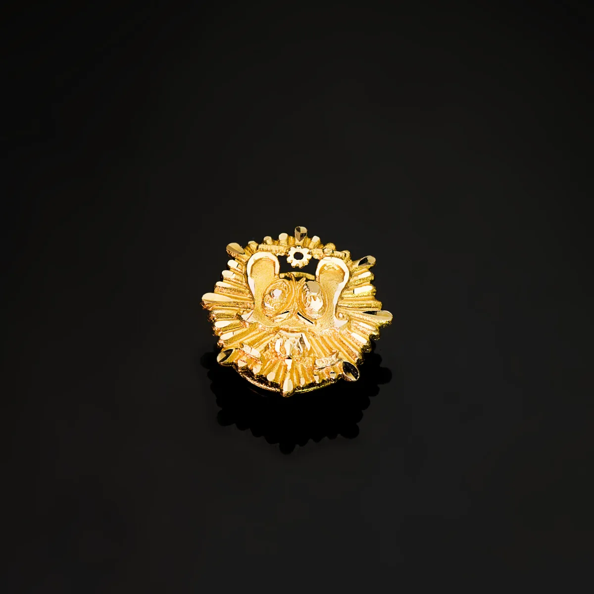 18K INSIGNIA ORO AMARILLO ASESOR FISCAL. 17 X 16 MM — vista 2