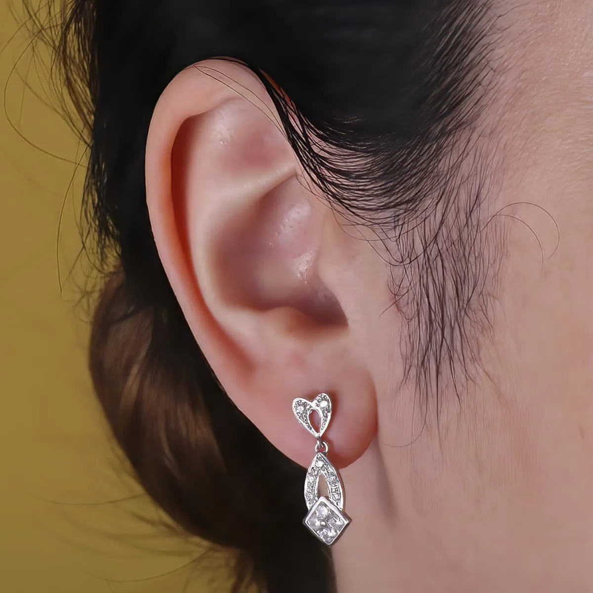 18K PENDIENTES ORO BLANCO JUEGO NOVIA 24X7 MM CIERRE PRESION — vista 2