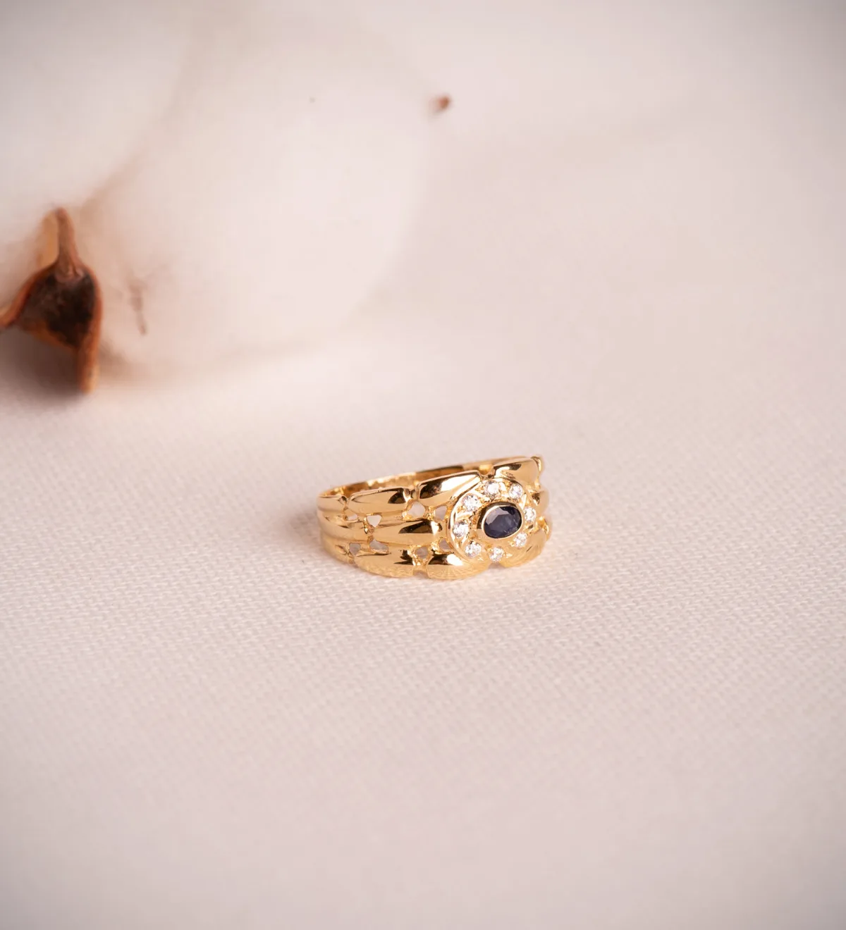 18K SORTIJA ORO AMARILLO PANTER CON CIRCONITAS Y ZAFIRO NATURAL 4X3 MM. ANCHO: 9 MM — vista 2
