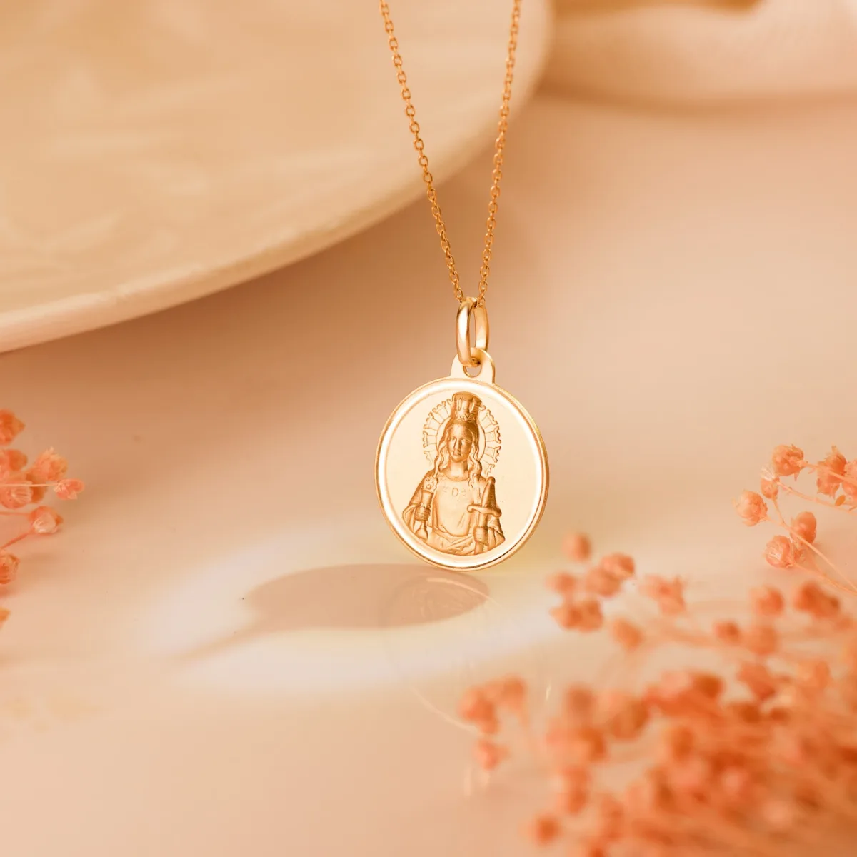 18K MEDALLA ORO AMARILLO SANTA BARBARA BISEL MATIZADA 18 MM — vista 2