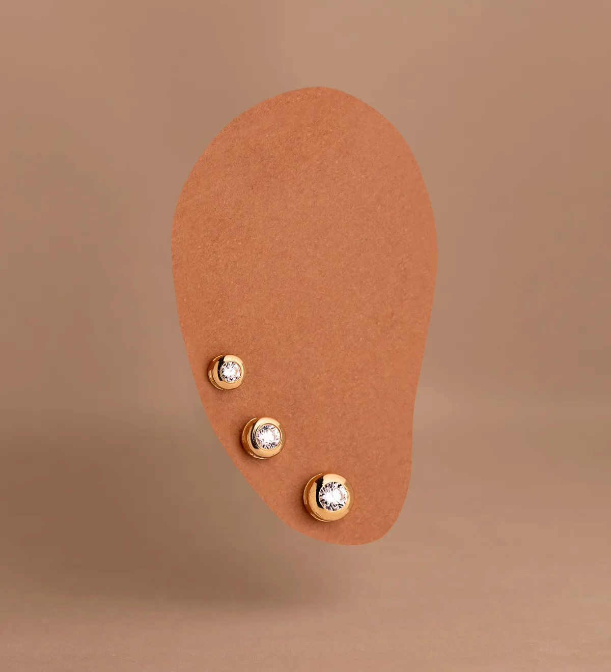 18K PENDIENTES ORO AMARILLO  CHATON GALERIA CON CIRCONITA. MEDIDA: 6 MM. CIERRE TUERCA — vista 2