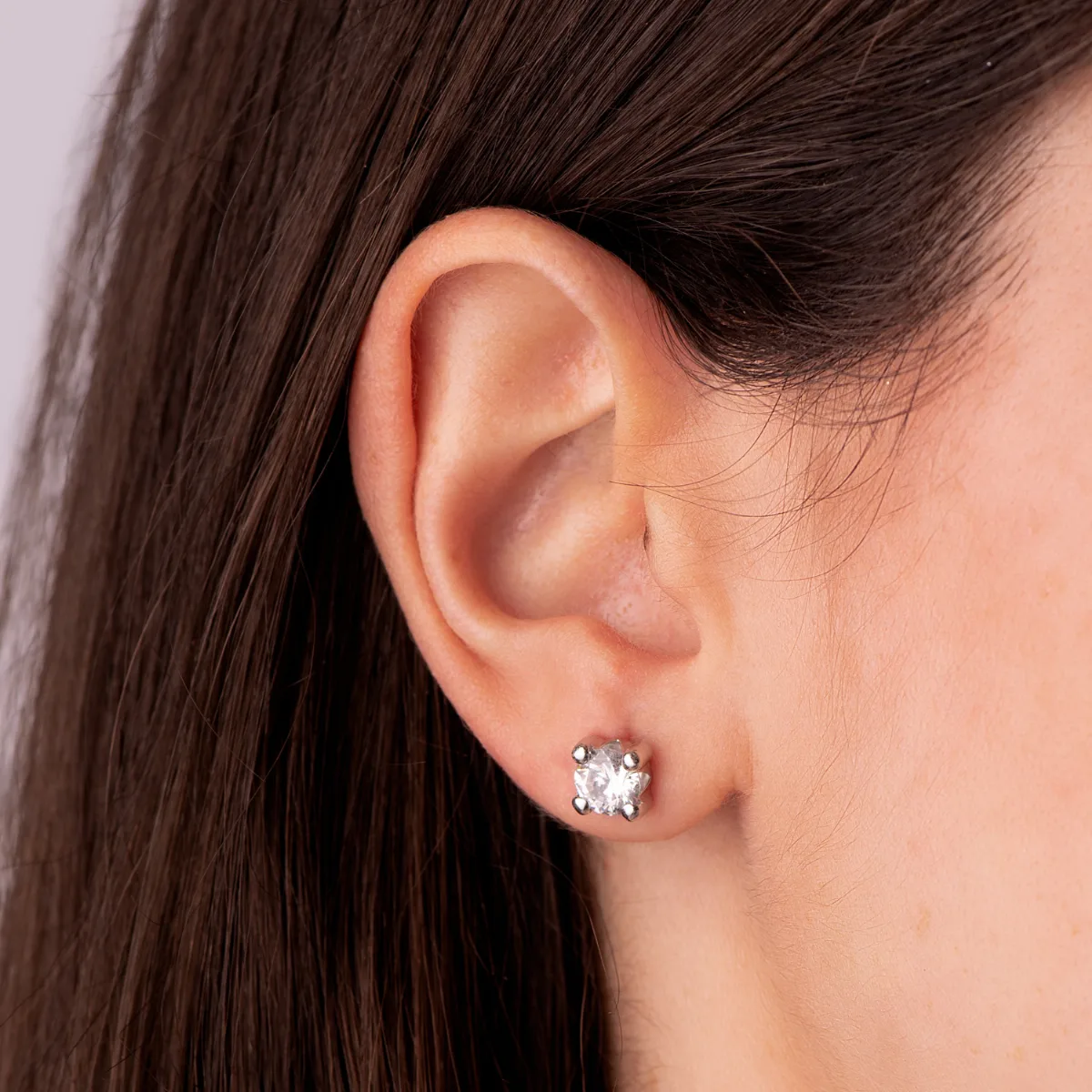 18K PENDIENTES ORO BLANCO CIRCONITA 6MM CON 4 GARRAS. ANCHO: 6,5 MM. CIERRE TUERCA — vista 2