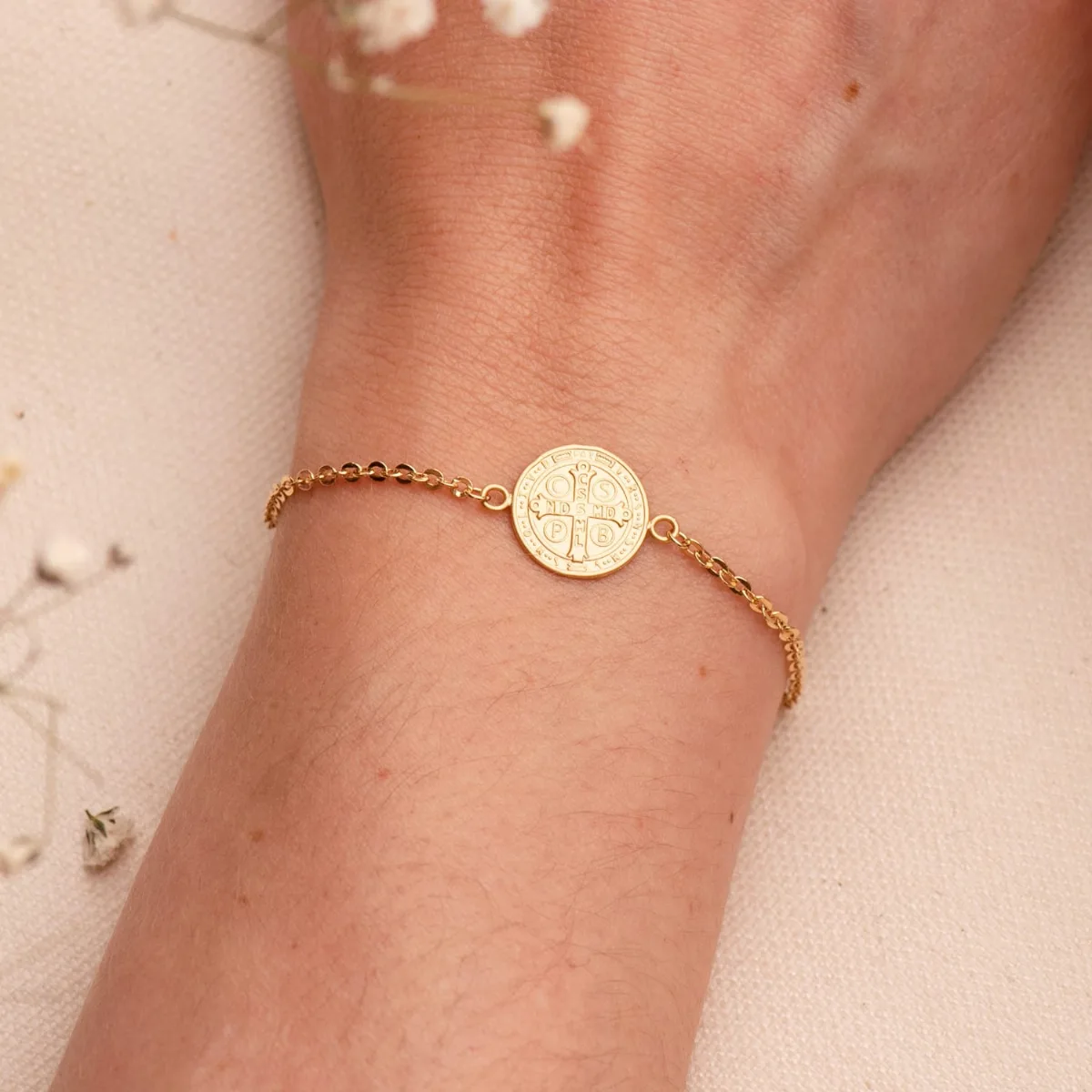 18K PULSERA ORO AMARILLO CON MEDALLA ORO AMARILLO SAN BENITO 12 MM.  LARGO: 18+2 CM — vista 3
