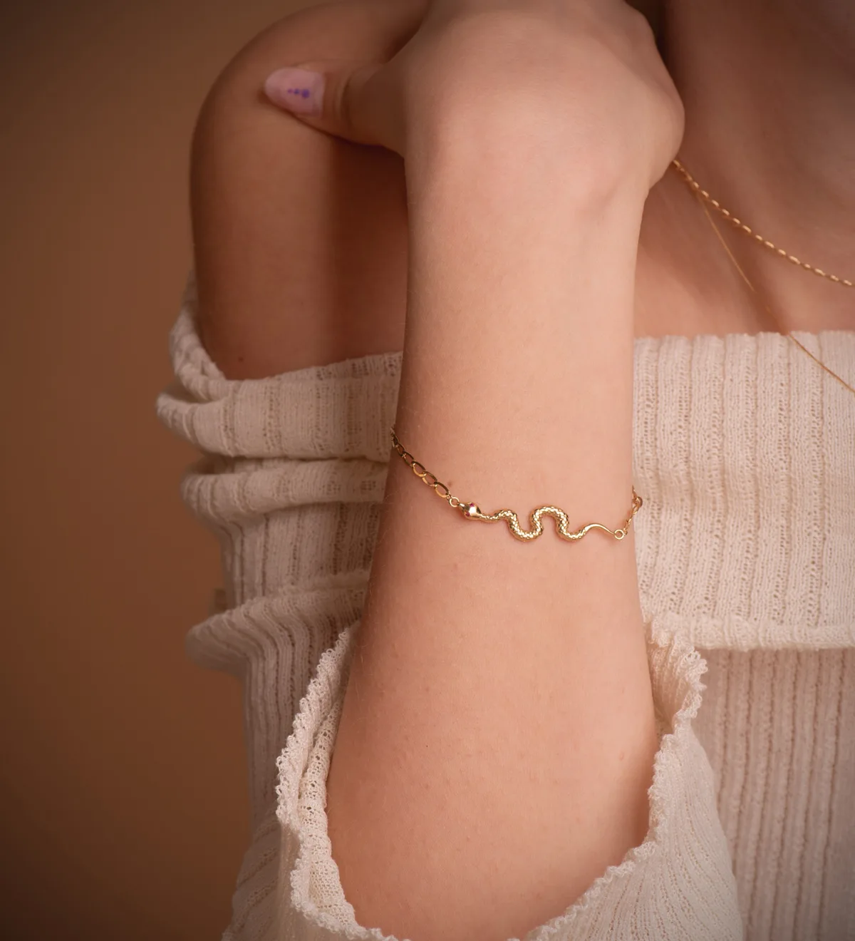 18K PULSERA ORO AMARILLO SERPIENTE OJOS RUBI 40 MM. CADENA HUECA. LARGO: 19CM — vista 2