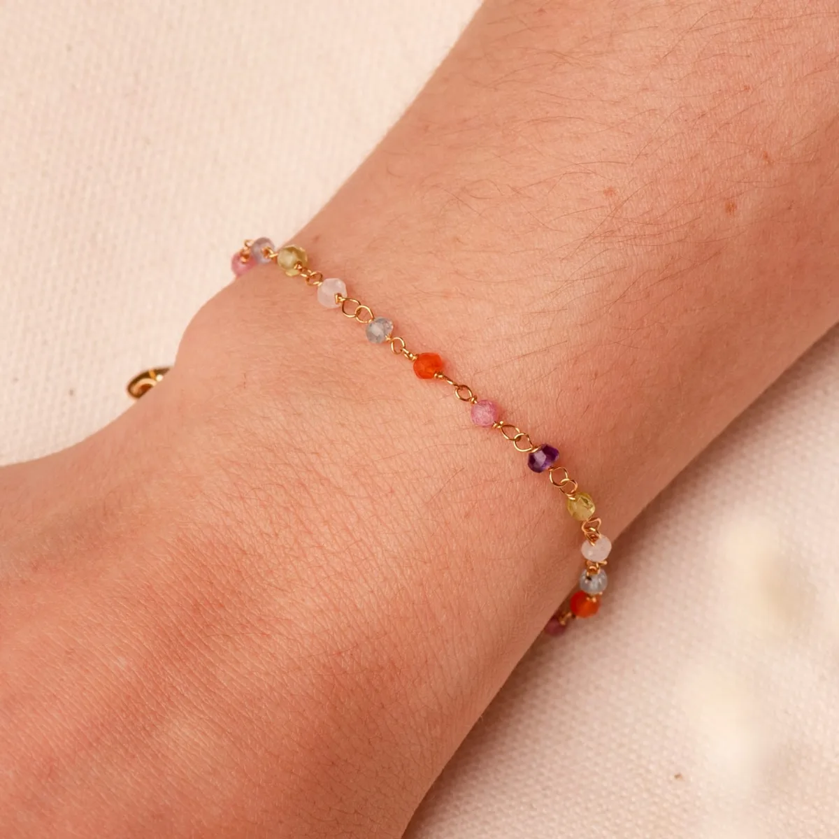 18K PULSERA ORO AMARILLO BOLAS COLORES 3MM. LARGO: 18.5 CM — vista 2