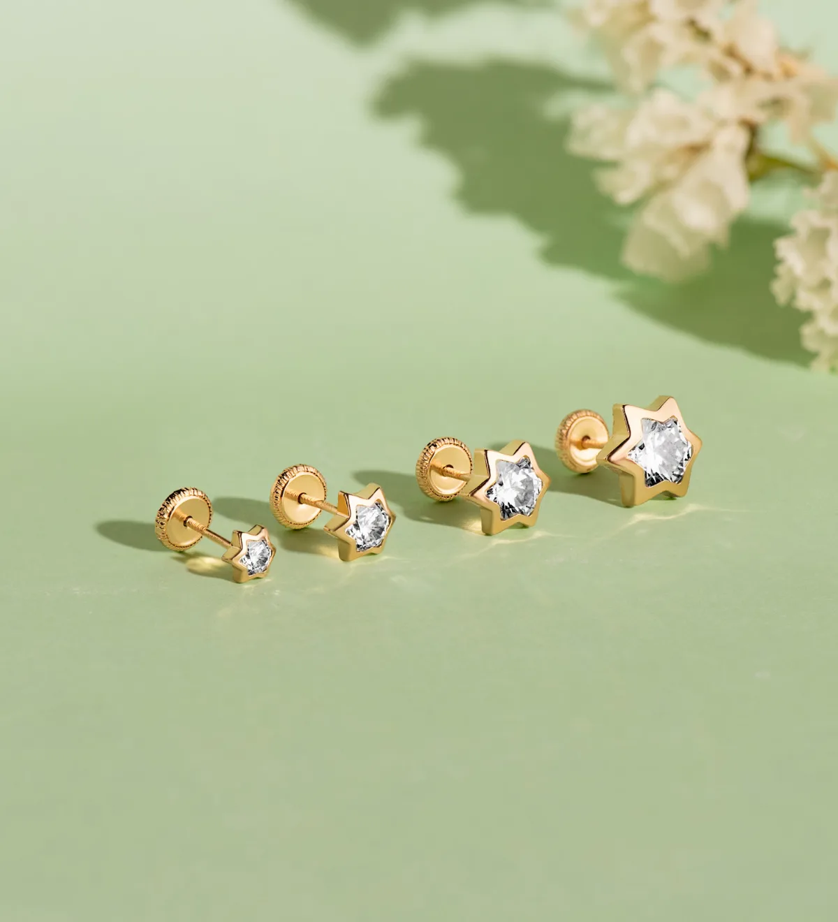 18K PENDIENTES ORO AMARILLO CHATON ESTRELLA CON CIRCONITA. MEDIDA: 6X5,5 MM. CIERRE TUERCA — vista 2