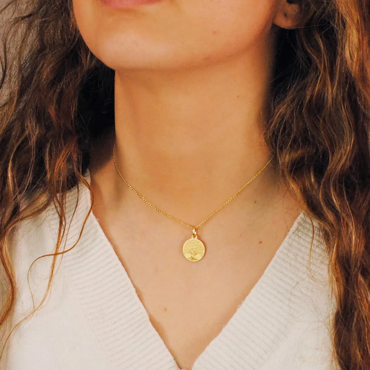 18K MEDALLA ORO AMARILLO ARBOL DE LA VIDA MATIZADA 16 MM — vista 3