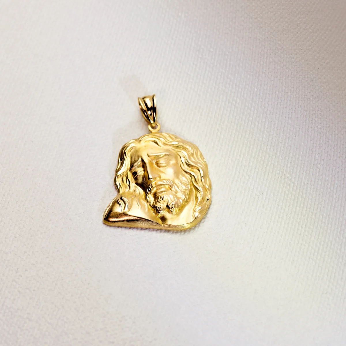 18K COLGANTE ORO AMARILLO CABEZA DE CRISTO  30X25 MM — vista 3
