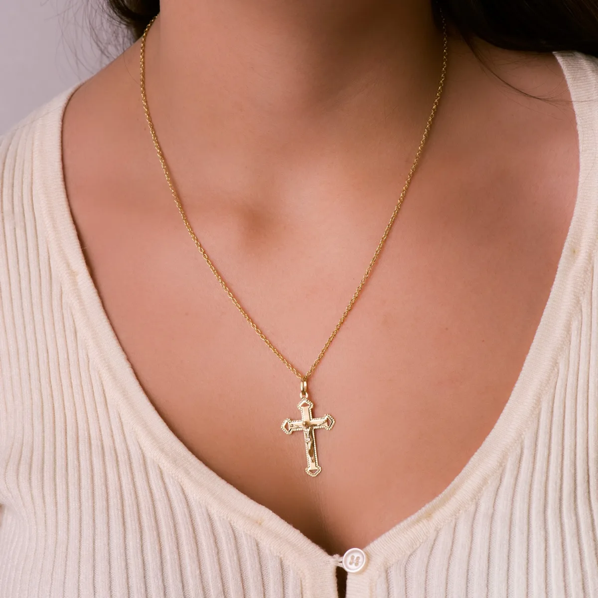 18K CRUZ ORO AMARILLO CON CRISTO TALLADA 35X22 MM — vista 2