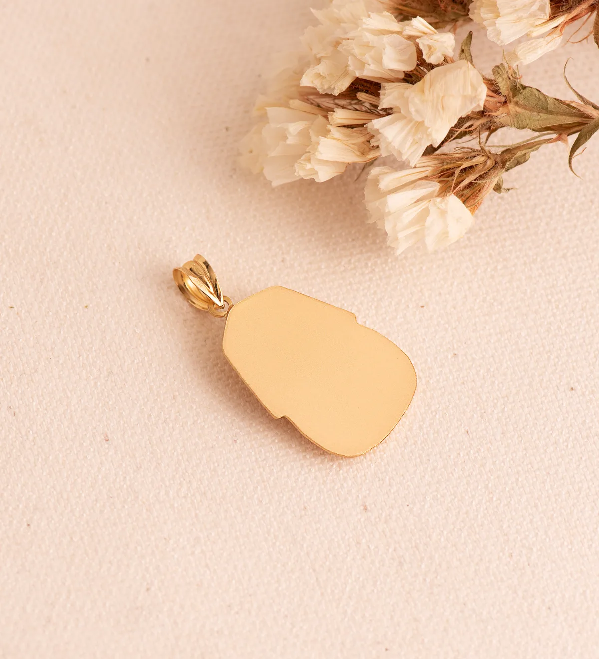 18K COLGANTE ORO AMARILLO EGIPCIO TUTANKAMON MATIZADO. 24X18 MM — vista 3