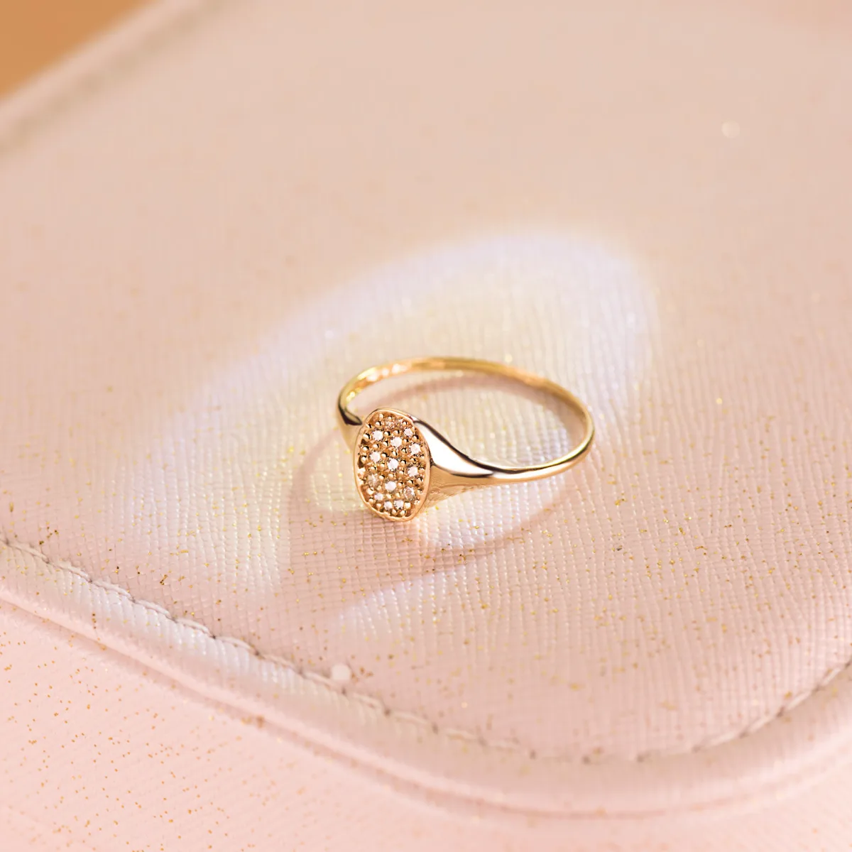 18K SELLO ORO AMARILLO MUJER CABEZA TONEL CON CIRCONITA 9X7 MM — vista 2