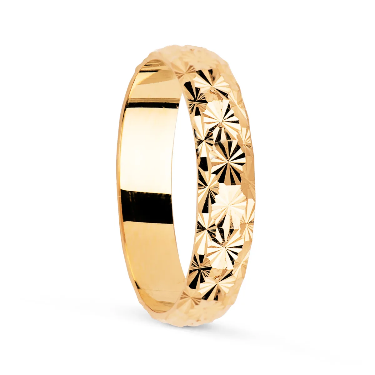 18K ALIANZA ORO AMARILLO DIAMANTADA. ANCHO: 4 MM GROSOR 1,1 MM