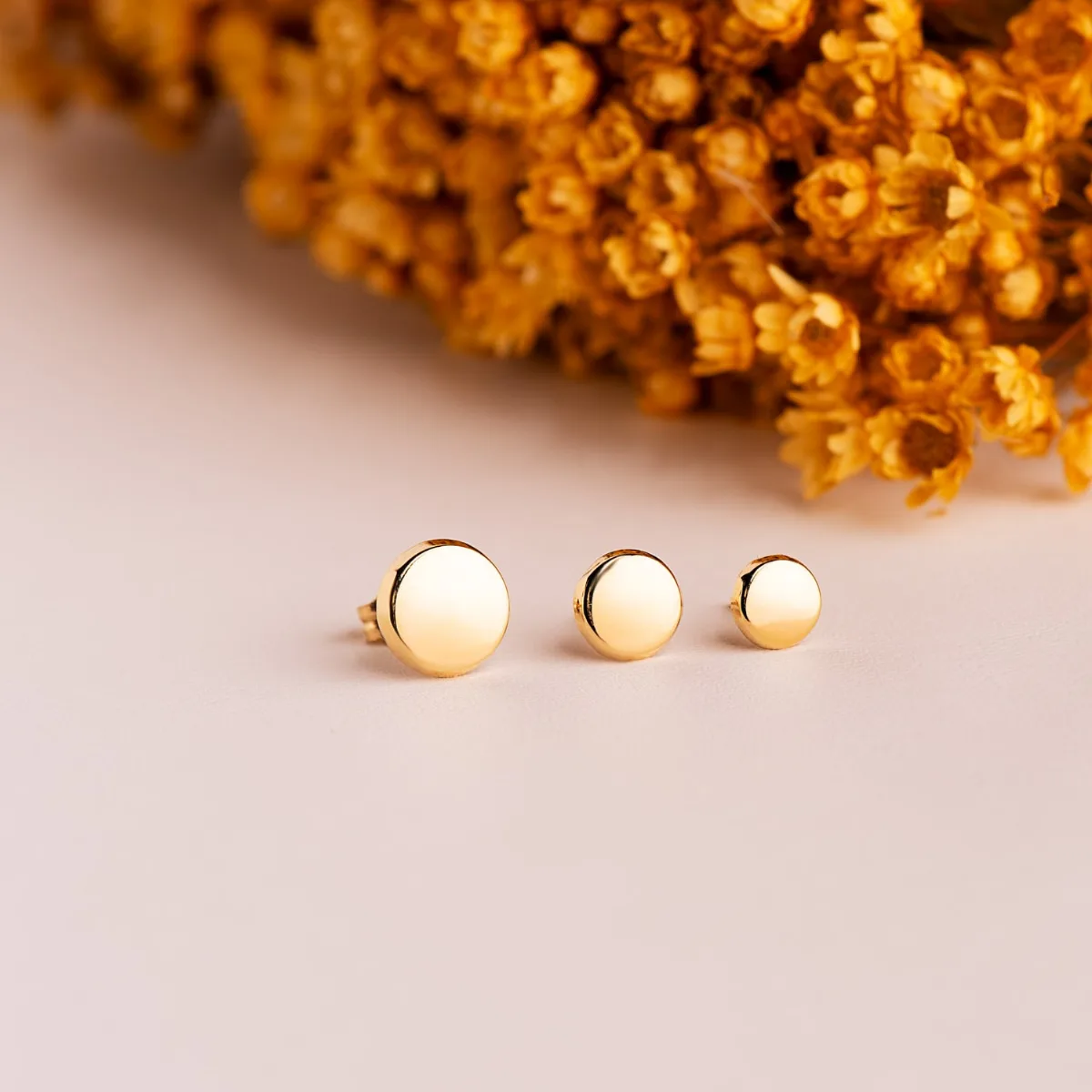 18K PENDIENTES ORO AMARILLO REDONDOS BRILLO 8 MM. CIERRE PRESION — vista 3
