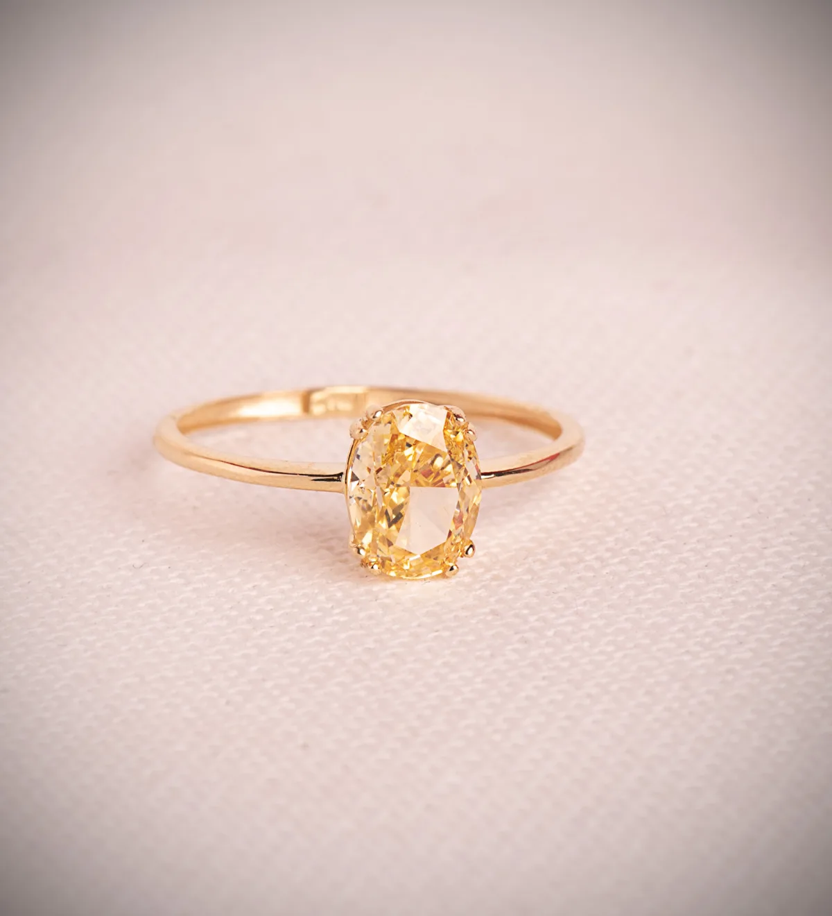 18K SORTIJA ORO AMARILLO PIEDRA ICE CUT YELLOW OVAL DE 8 X 6 MM. — vista 2