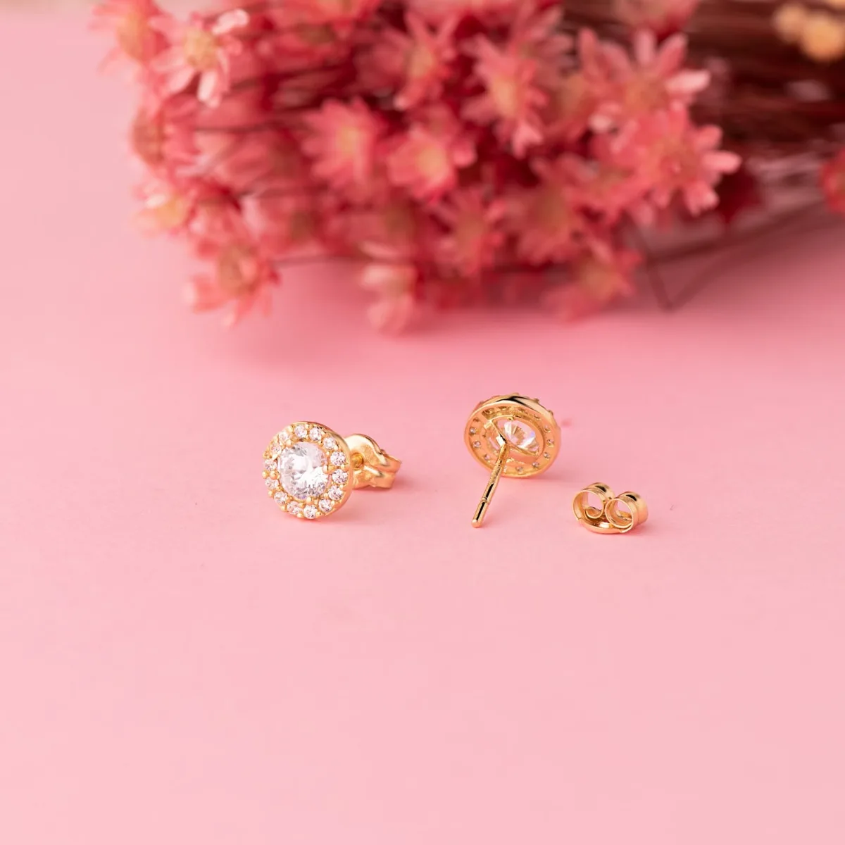 18K PENDIENTES ORO AMARILLO REDONDOS CON CIRCONITA BLANCAS. ANCHO: 6,5 MM. CIERRE PRESION — vista 2