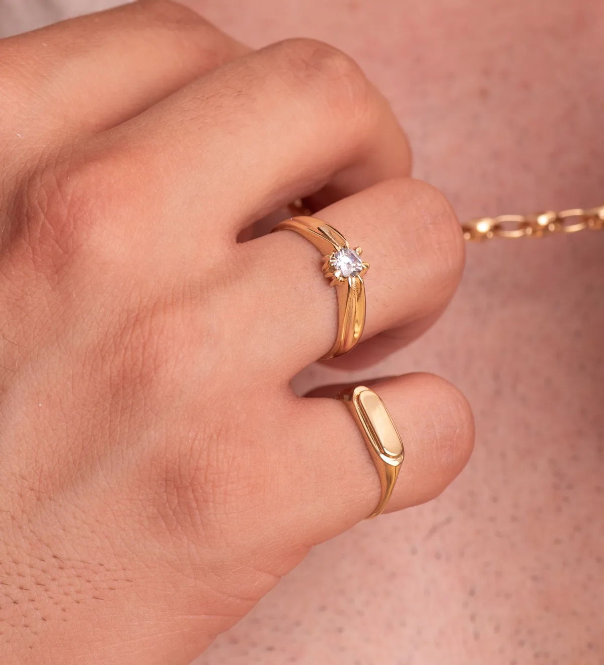 18K SOLITARIO ORO AMARILLO MACIZO CIRCONITA DE 5 MM CON GARRAS FORRADO — vista 2