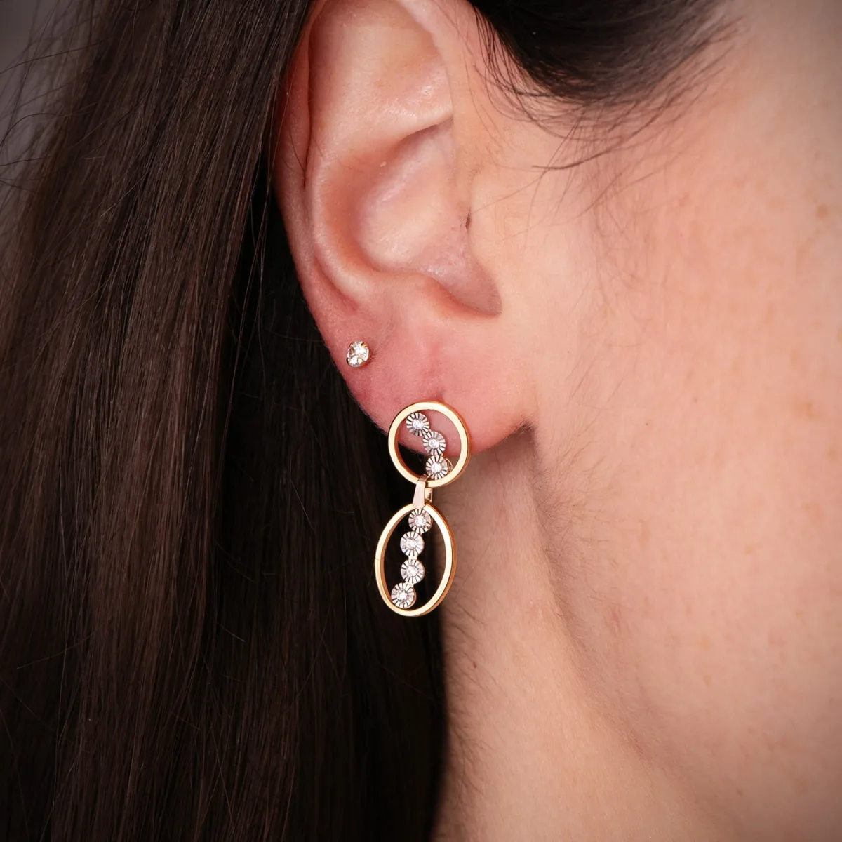 18K PENDIENTES ORO BICOLOR LARGOS DOS AROS CON CIRCONITAS. MEDIDA: 25 X 9 MM. CIERRE PRESION — vista 2