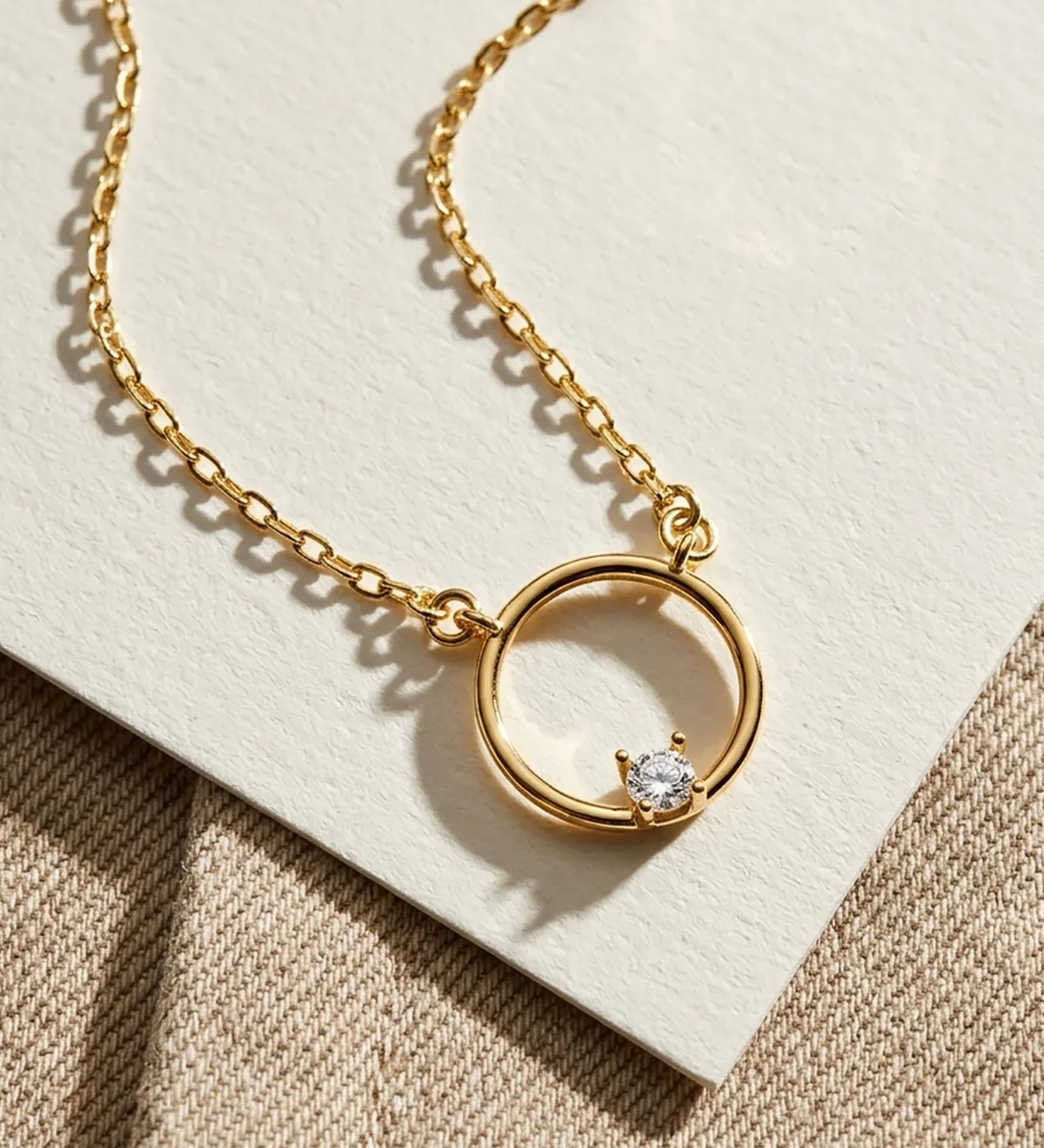18K GARGANTILLA ORO AMARILLO MOTIVO REDONDO CON CIRCONITA. ANCHO: 12MM CADENA: 40 2 CM — vista 2