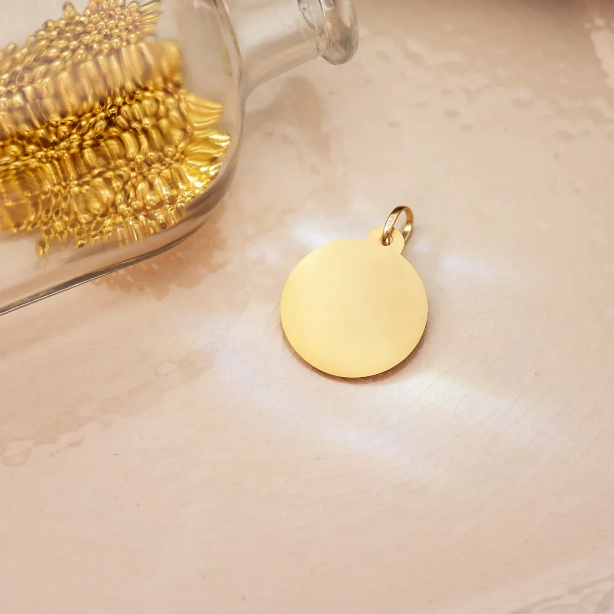 18K MEDALLA ORO AMARILLO SAGRADO CORAZON DE JESUS TALLA CRUZADA 22 MM — vista 3