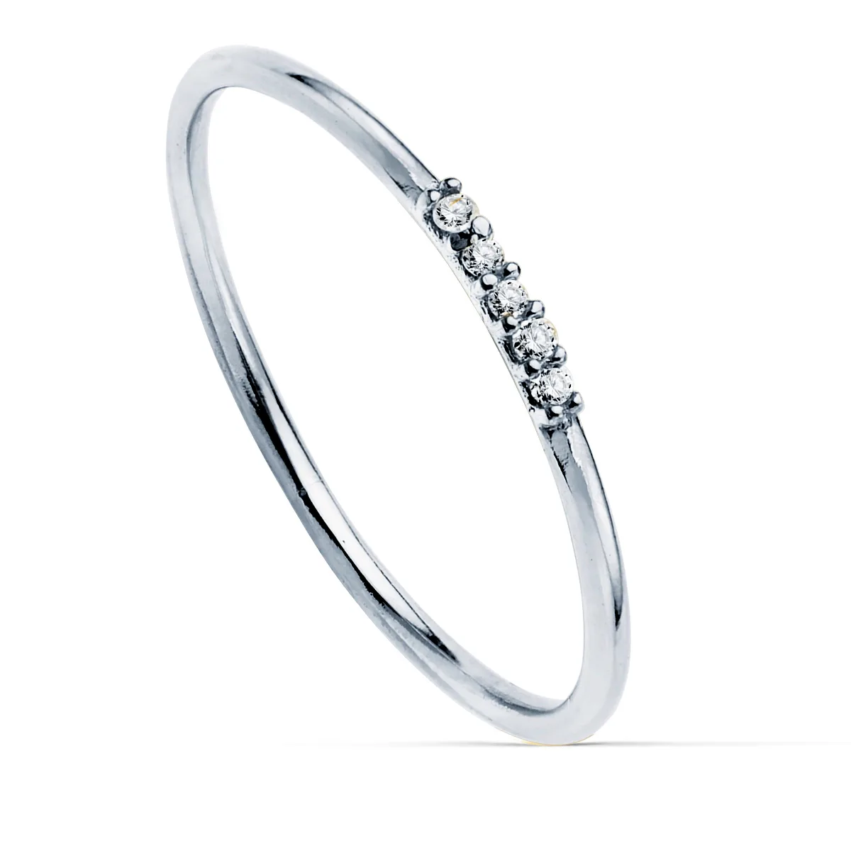 18K SORTIJA ORO BLANCO 5 DIAMANTES 0.025  QTS. CUERPO REDONDO 1 MM