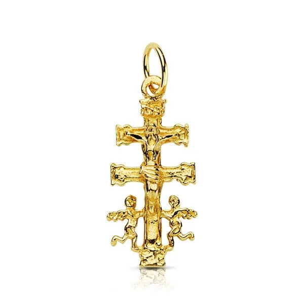 9K CRUZ ORO AMARILLO CARAVACA CON CRISTO. MEDIDA: 24 X 11 MM