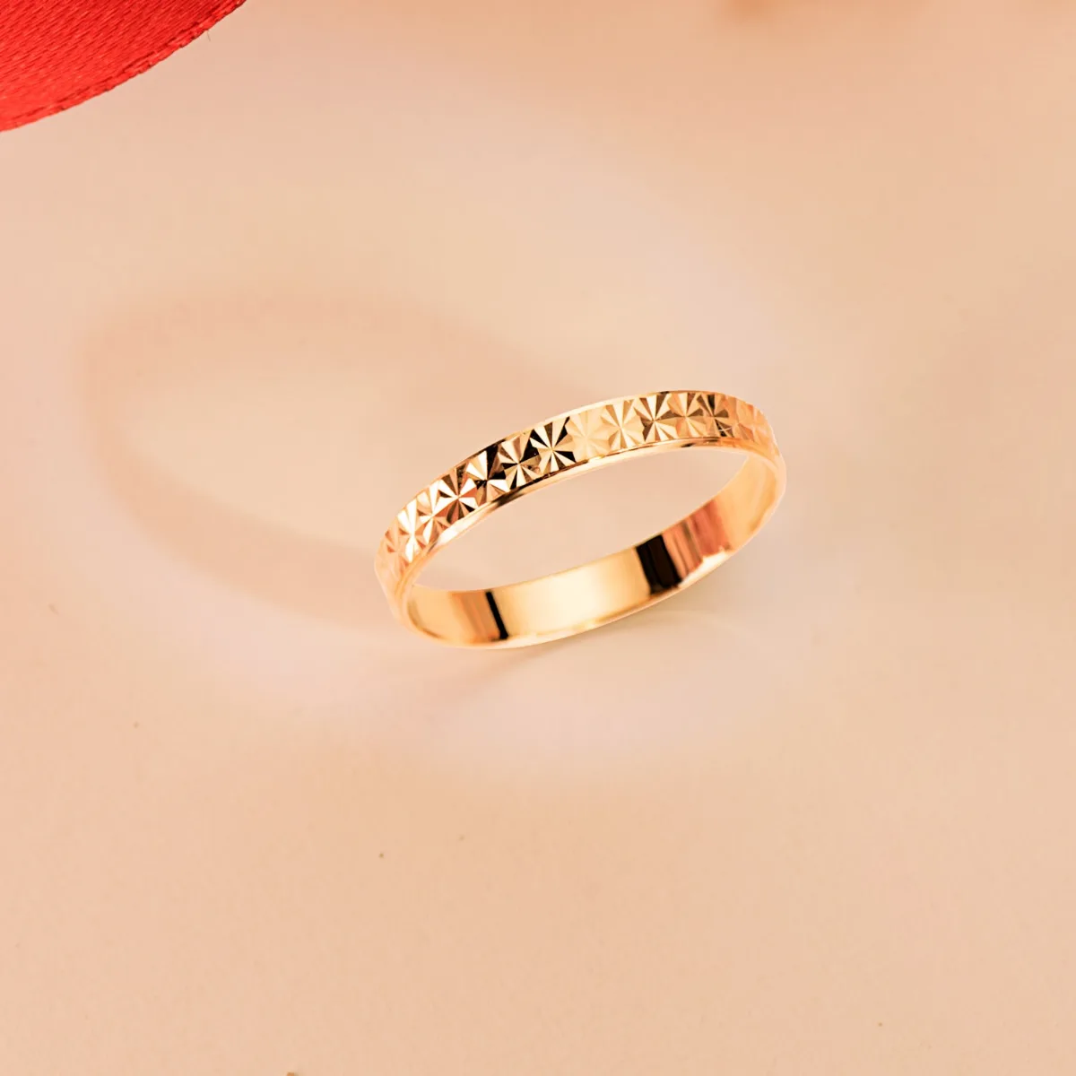 18K ALIANZA ORO AMARILLO DIAMANTADA. ANCHO: 3 MM — vista 2