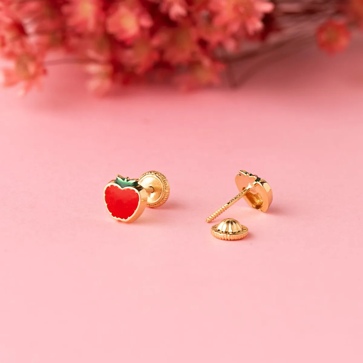 18K PENDIENTES ORO AMARILLO MANZANA ESMALTE  ROJO. 6 X 6 MM. CIERRE TUERCA — vista 2