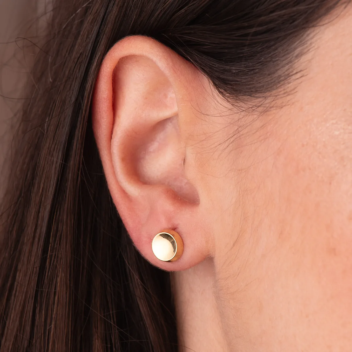 18K PENDIENTES ORO AMARILLO REDONDO CONCAVO EN BRILLO 8 MM. CIERRE PRESION — vista 2