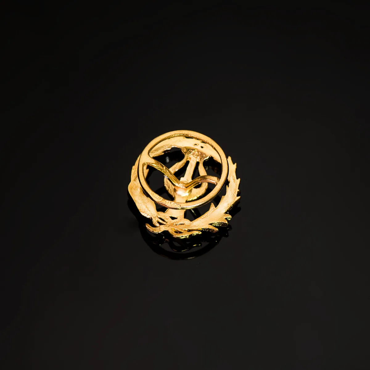 18K INSIGNIA ORO AMARILLO MUSICO 16 X 14 MM — vista 2