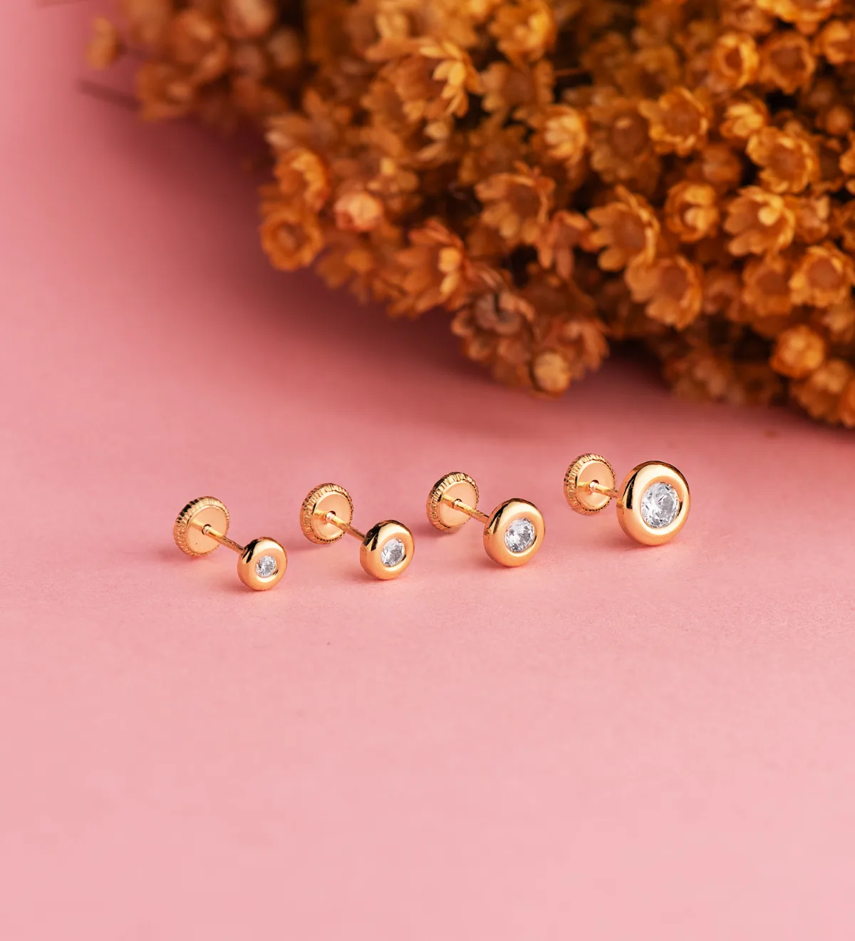 18K PENDIENTES ORO AMARILLO CHATON CON CIRCONITA. MEDIDA: 4MM. CIERRE TUERCA — vista 2