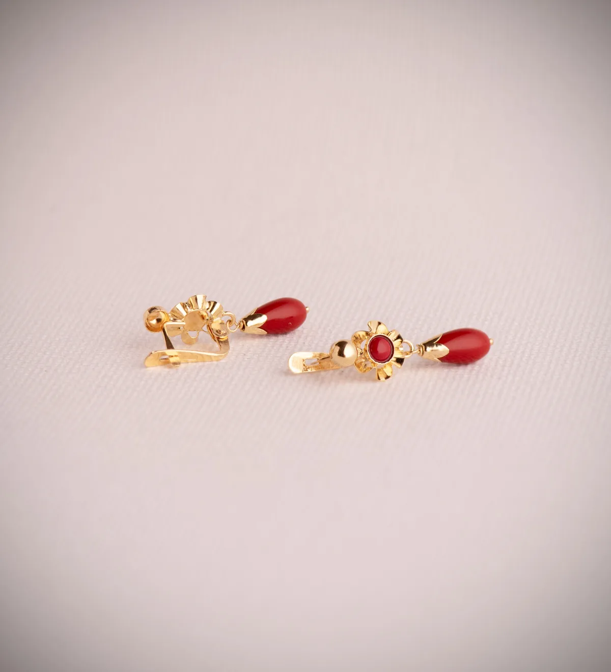 18K PENDIENTES ORO AMARILLO CUBANAS  LAGRIMA CORALINA. MEDIDA: 22X7 MM. CIERRE CATALAN — vista 2