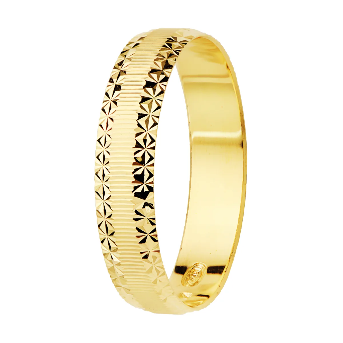 9K ALIANZA ORO AMARILLO MATE Y BORDES DIAMANTADOS. ANCHO: 4 MM