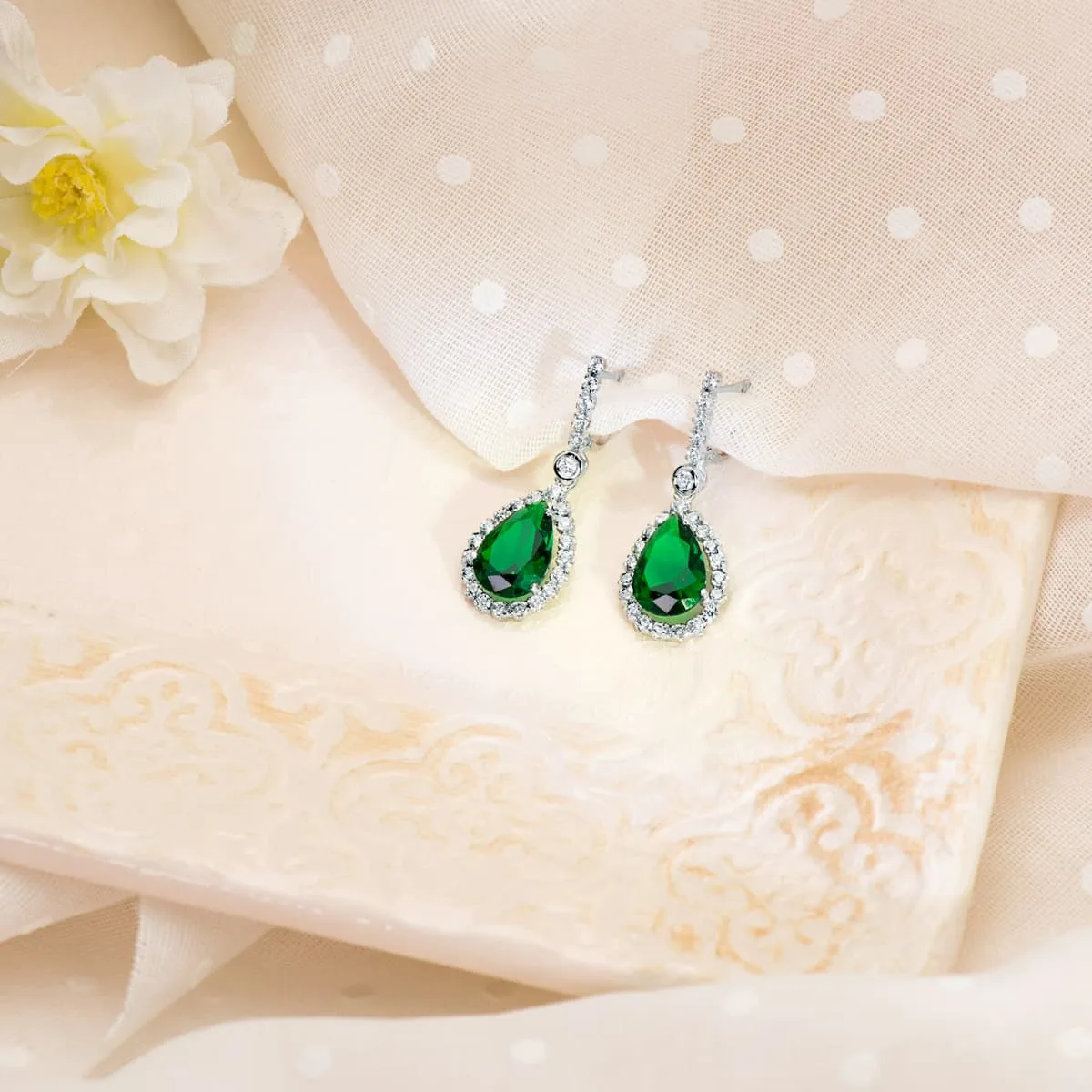 18K PENDIENTES ORO BLANCO DOS CUERPOS CON PIEDRA VERDE 12 X 8MM. 33X12MM CIERRE PRESION — vista 2