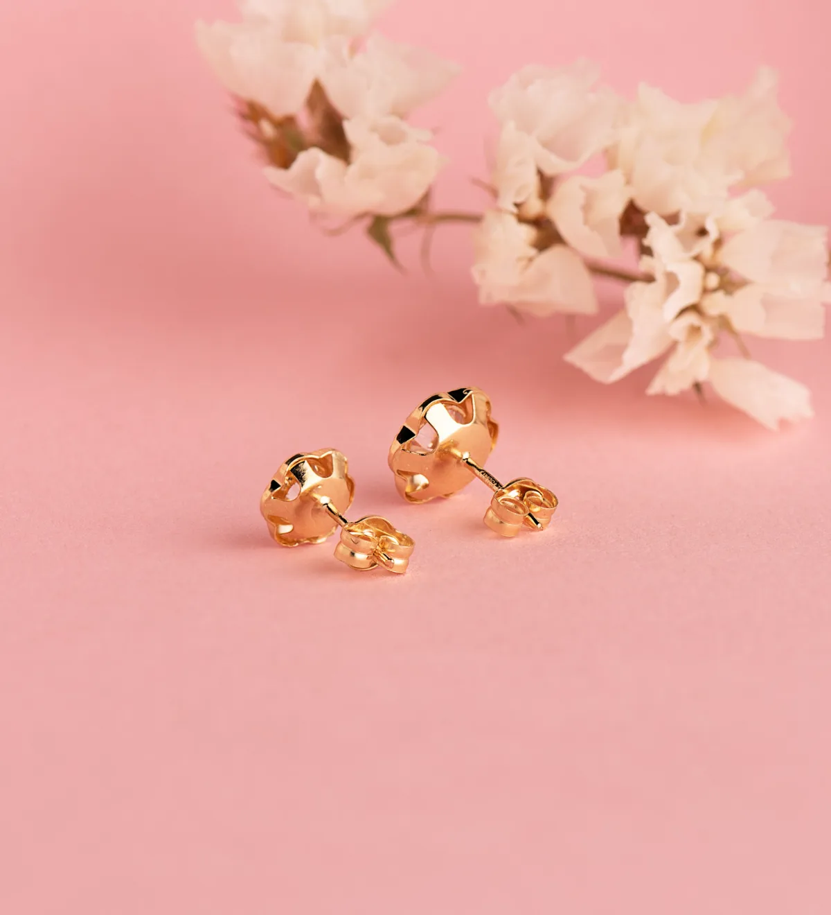 18K PENDIENTES ORO AMARILLO CHATON  FLOR ORLA TALLADA CIRCONITA. MEDIDA: 9MM CIERRE PRESION — vista 3
